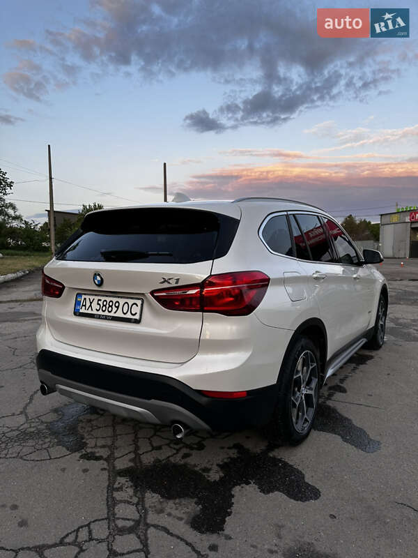 Внедорожник / Кроссовер BMW X1 2017 в Харькове
