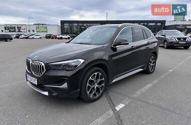 Внедорожник / Кроссовер BMW X1 2021 в Киеве