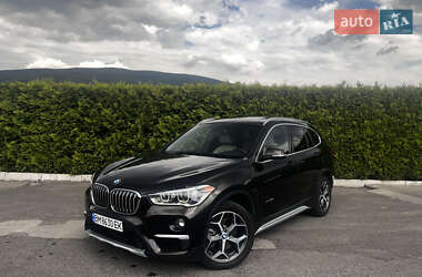 Внедорожник / Кроссовер BMW X1 2017 в Виноградове