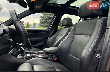 Позашляховик / Кросовер BMW X1 2013 в 