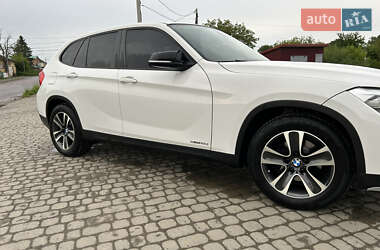 Внедорожник / Кроссовер BMW X1 2014 в 