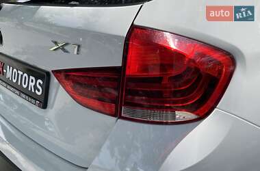 Позашляховик / Кросовер BMW X1 2013 в 