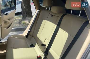 Позашляховик / Кросовер BMW X1 2013 в 