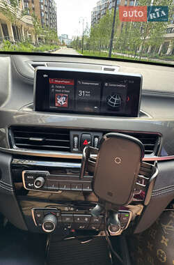 Внедорожник / Кроссовер BMW X1 2020 в 