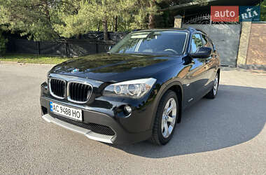 Внедорожник / Кроссовер BMW X1 2011 в 