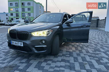 Внедорожник / Кроссовер BMW X1 2016 в Ровно