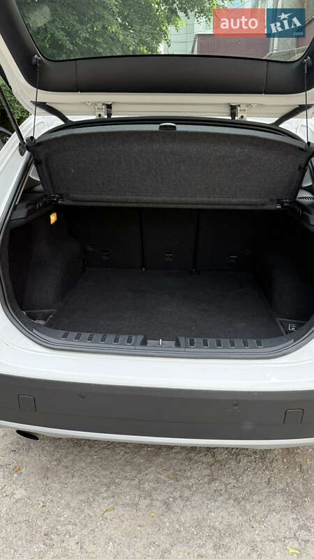 Позашляховик / Кросовер BMW X1 2011 в Чернівцях