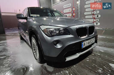 Внедорожник / Кроссовер BMW X1 2010 в 