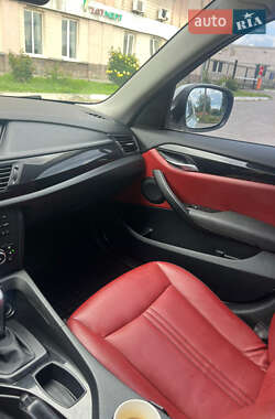 Внедорожник / Кроссовер BMW X1 2010 в 