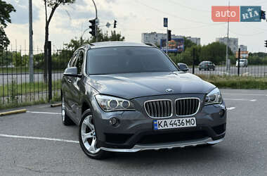 Позашляховик / Кросовер BMW X1 2014 в 