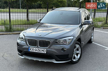 Позашляховик / Кросовер BMW X1 2014 в 