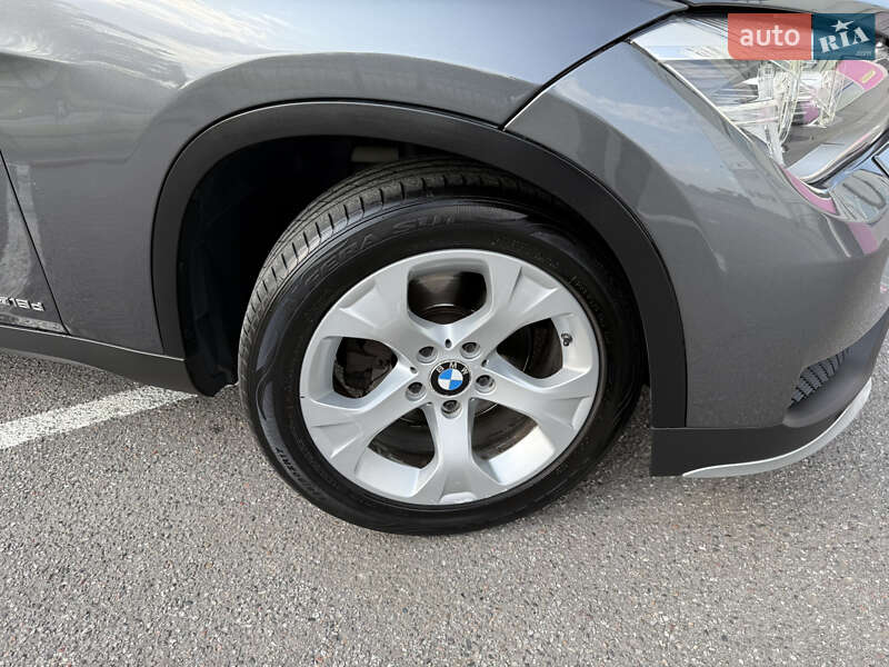 Внедорожник / Кроссовер BMW X1 2014 в Киеве