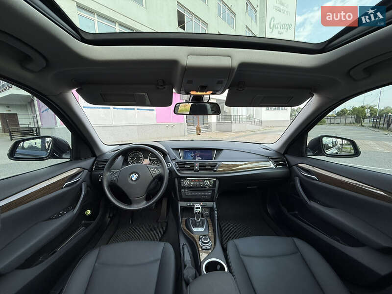 Внедорожник / Кроссовер BMW X1 2014 в Киеве