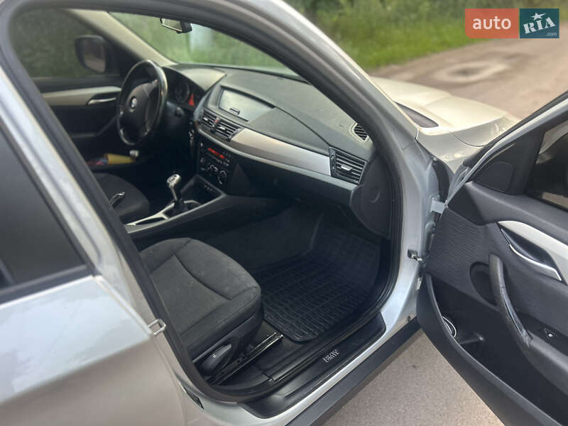 Внедорожник / Кроссовер BMW X1 2012 в Коростене фото 5 Внедорожник / Кроссовер BMW X1 2012 в Коростене