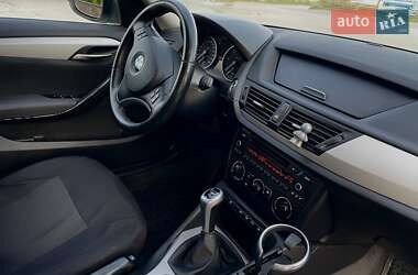 Внедорожник / Кроссовер BMW X1 2011 в 