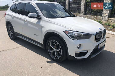 Внедорожник / Кроссовер BMW X1 2016 в 