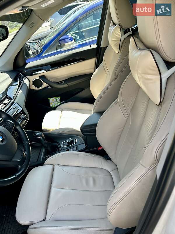 Позашляховик / Кросовер BMW X1 2017 в Одесі