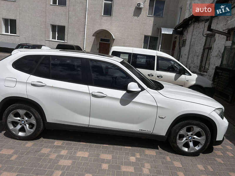 Позашляховик / Кросовер BMW X1 2011 в Білгороді-Дністровському фото 2 Позашляховик / Кросовер BMW X1 2011 в Білгороді-Дністровському