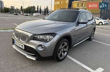 Внедорожник / Кроссовер BMW X1 2010 в Киеве