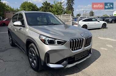 Внедорожник / Кроссовер BMW X1 2023 в 