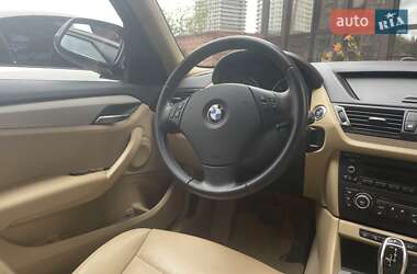 Внедорожник / Кроссовер BMW X1 2012 в Киеве