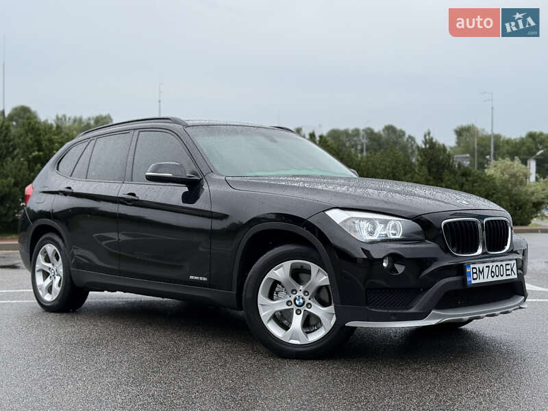 Внедорожник / Кроссовер BMW X1 2015 в Киеве