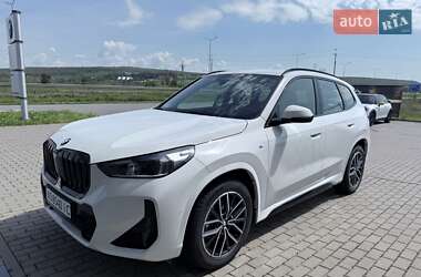 Позашляховик / Кросовер BMW X1 2024 в Ужгороді
