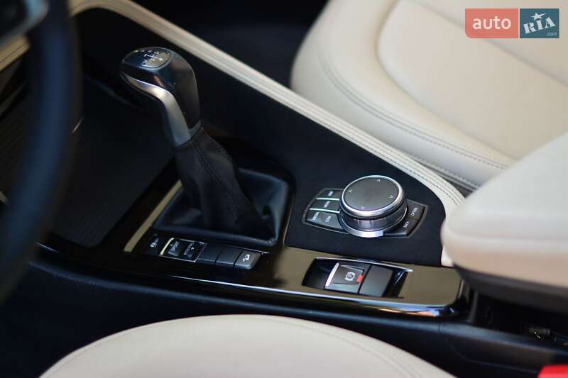 Позашляховик / Кросовер BMW X1 2016 в Кривому Розі