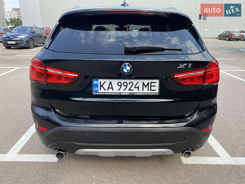 Позашляховик / Кросовер BMW X1 2015 в Києві