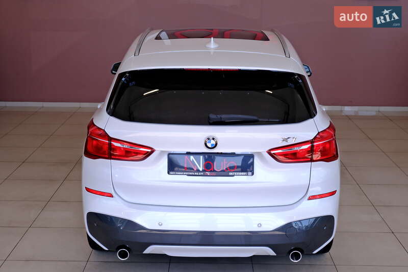 Внедорожник / Кроссовер BMW X1 2017 в Одессе