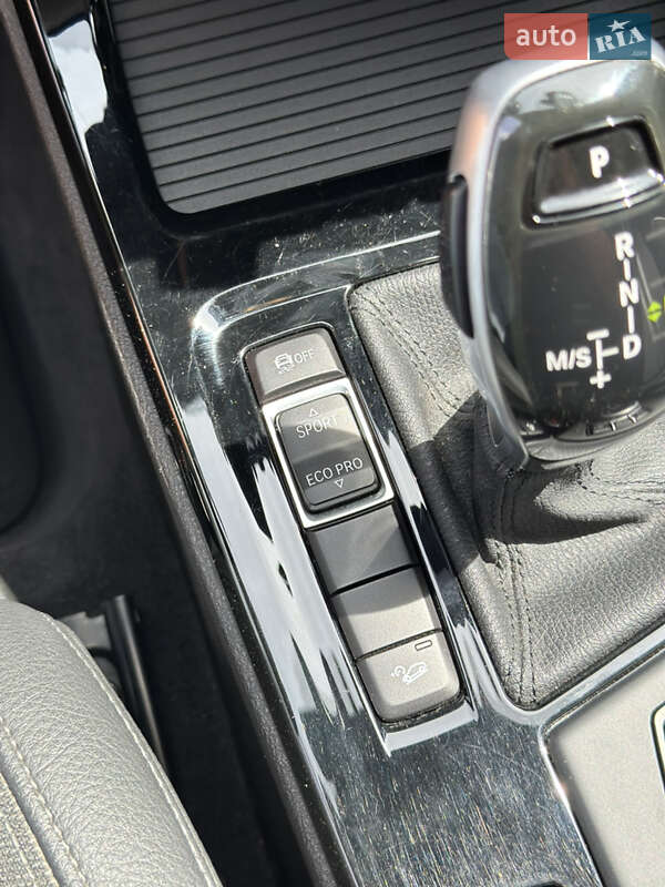 Позашляховик / Кросовер BMW X1 2021 в Чернівцях