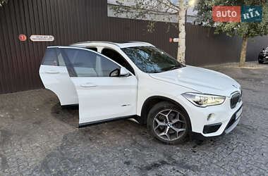 Позашляховик / Кросовер BMW X1 2016 в Києві