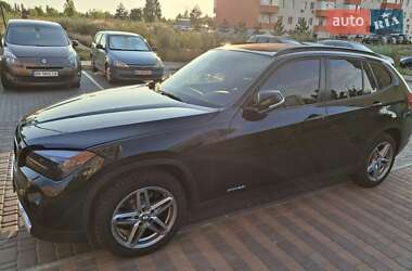 Внедорожник / Кроссовер BMW X1 2013 в Белогородке