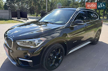 Внедорожник / Кроссовер BMW X1 2017 в Новояворовске