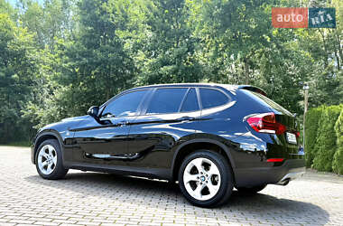 Внедорожник / Кроссовер BMW X1 2015 в Львове