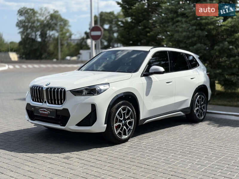 Внедорожник / Кроссовер BMW X1 2024 в Одессе