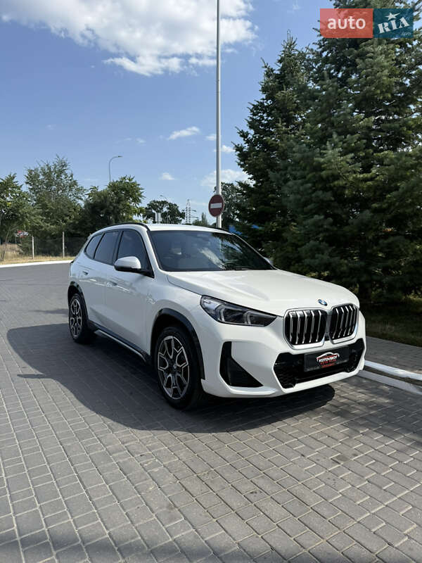 Внедорожник / Кроссовер BMW X1 2024 в Одессе