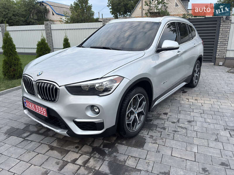 Позашляховик / Кросовер BMW X1 2017 в Полтаві