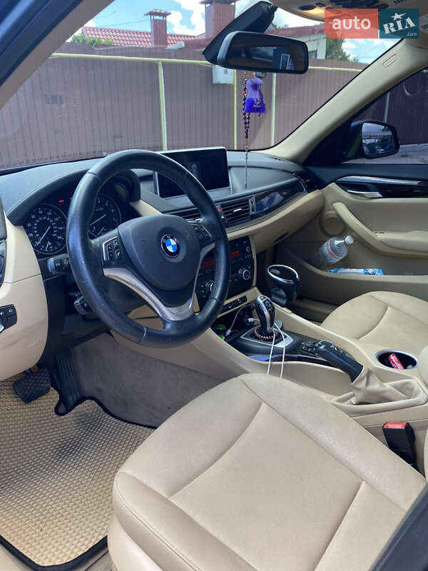 Позашляховик / Кросовер BMW X1 2015 в Одесі