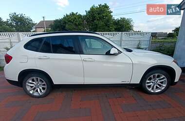 Внедорожник / Кроссовер BMW X1 2014 в Золотоноше