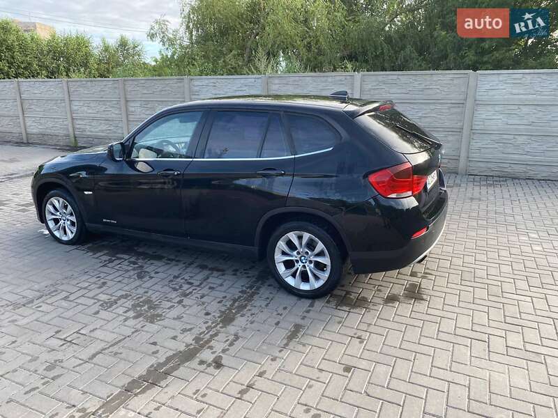 Внедорожник / Кроссовер BMW X1 2011 в Рожище фото 7 Внедорожник / Кроссовер BMW X1 2011 в Рожище
