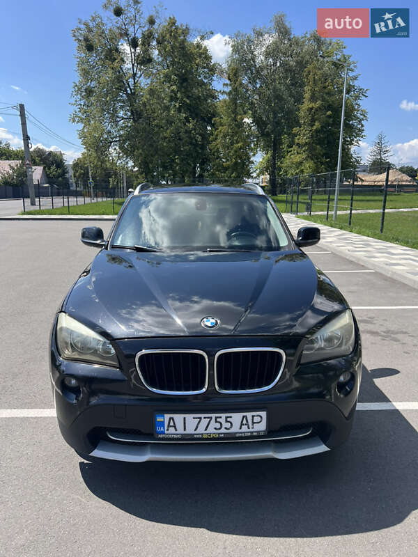 BMW X1 2011