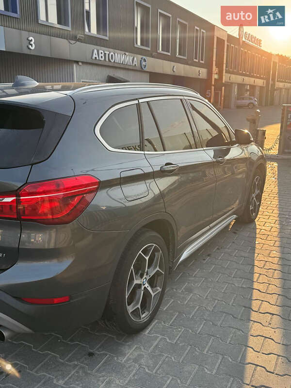 Внедорожник / Кроссовер BMW X1 2018 в Киеве