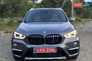 Внедорожник / Кроссовер BMW X1 2016 в 