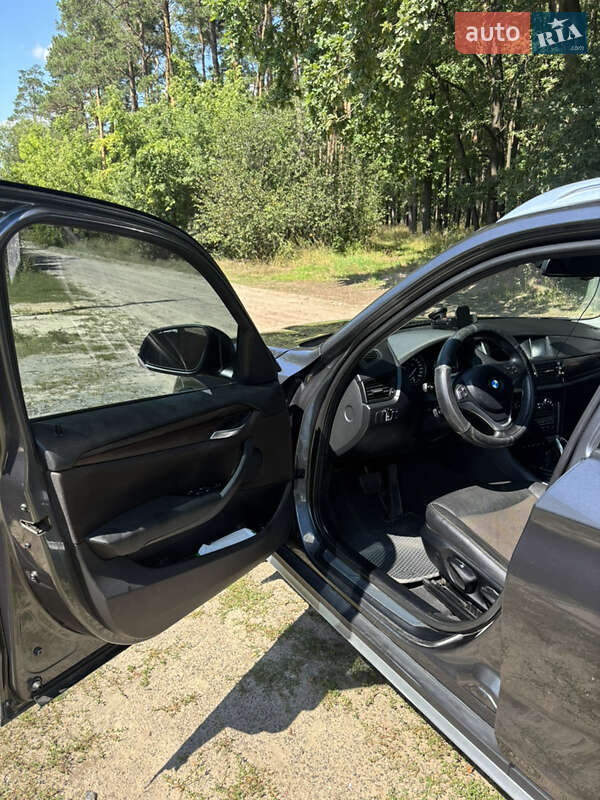 Внедорожник / Кроссовер BMW X1 2014 в Радомышле