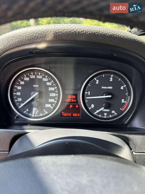 Внедорожник / Кроссовер BMW X1 2014 в Радомышле