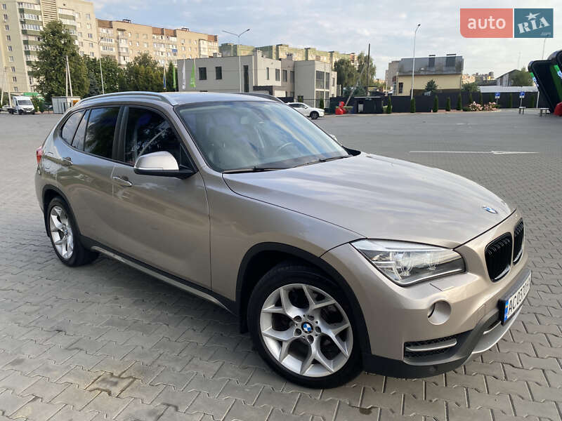 Внедорожник / Кроссовер BMW X1 2013 в Луцке