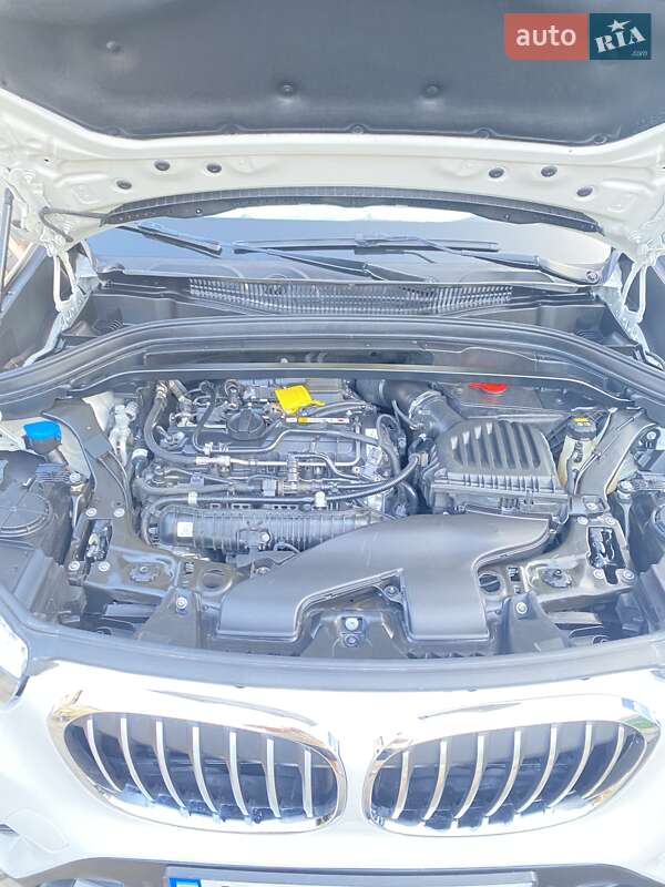 Внедорожник / Кроссовер BMW X1 2019 в Запорожье