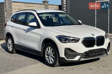 Позашляховик / Кросовер BMW X1 2021 в Ужгороді