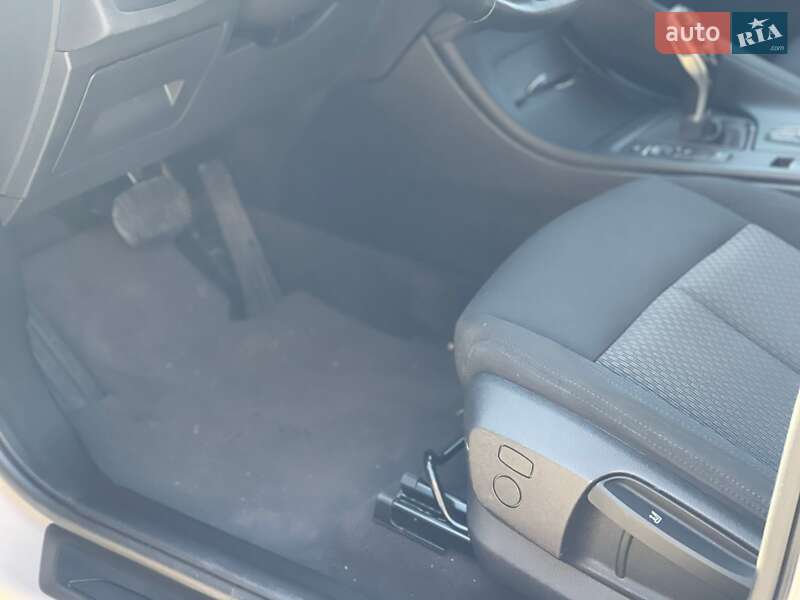 Позашляховик / Кросовер BMW X1 2021 в Ужгороді